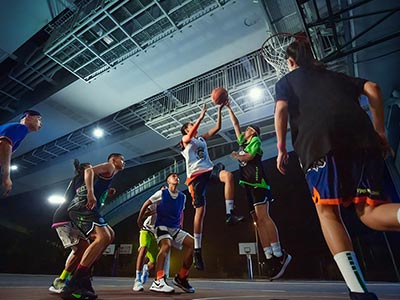 nba新赛季勇士vs湖人